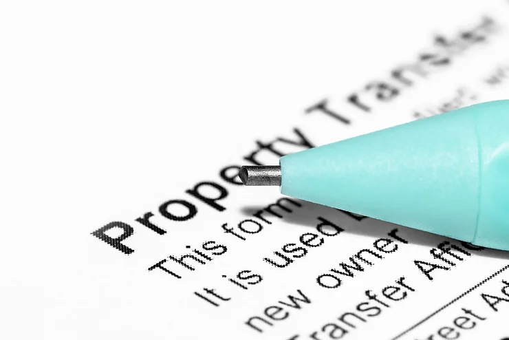 974e6e_a707394491bf48079a820ff67c9c20bdmv2 The Ultimate Guide to Completing a Property Transfer Affidavit